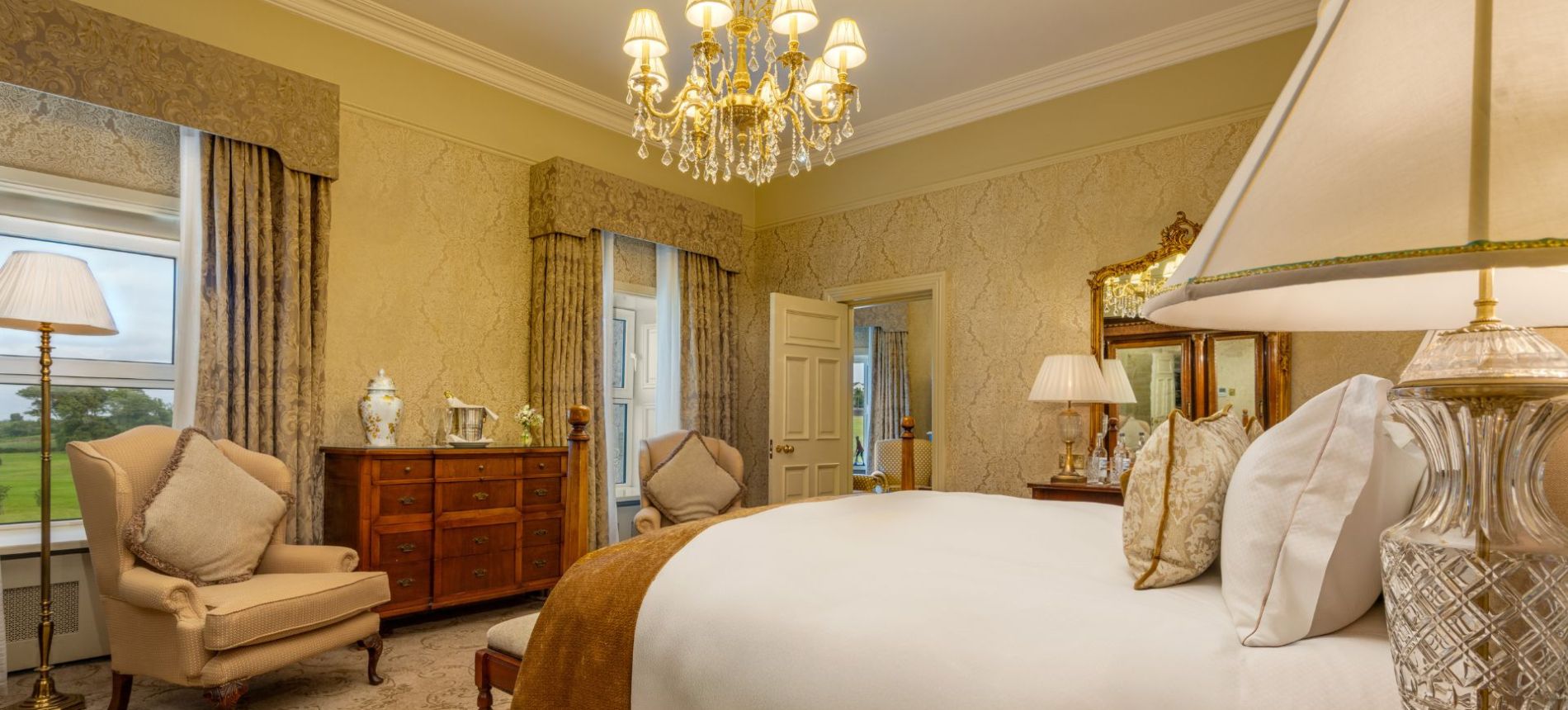 Presidential Suite - Banner