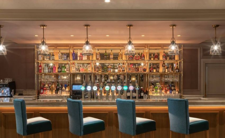 Palmers Bar Close Up (1)